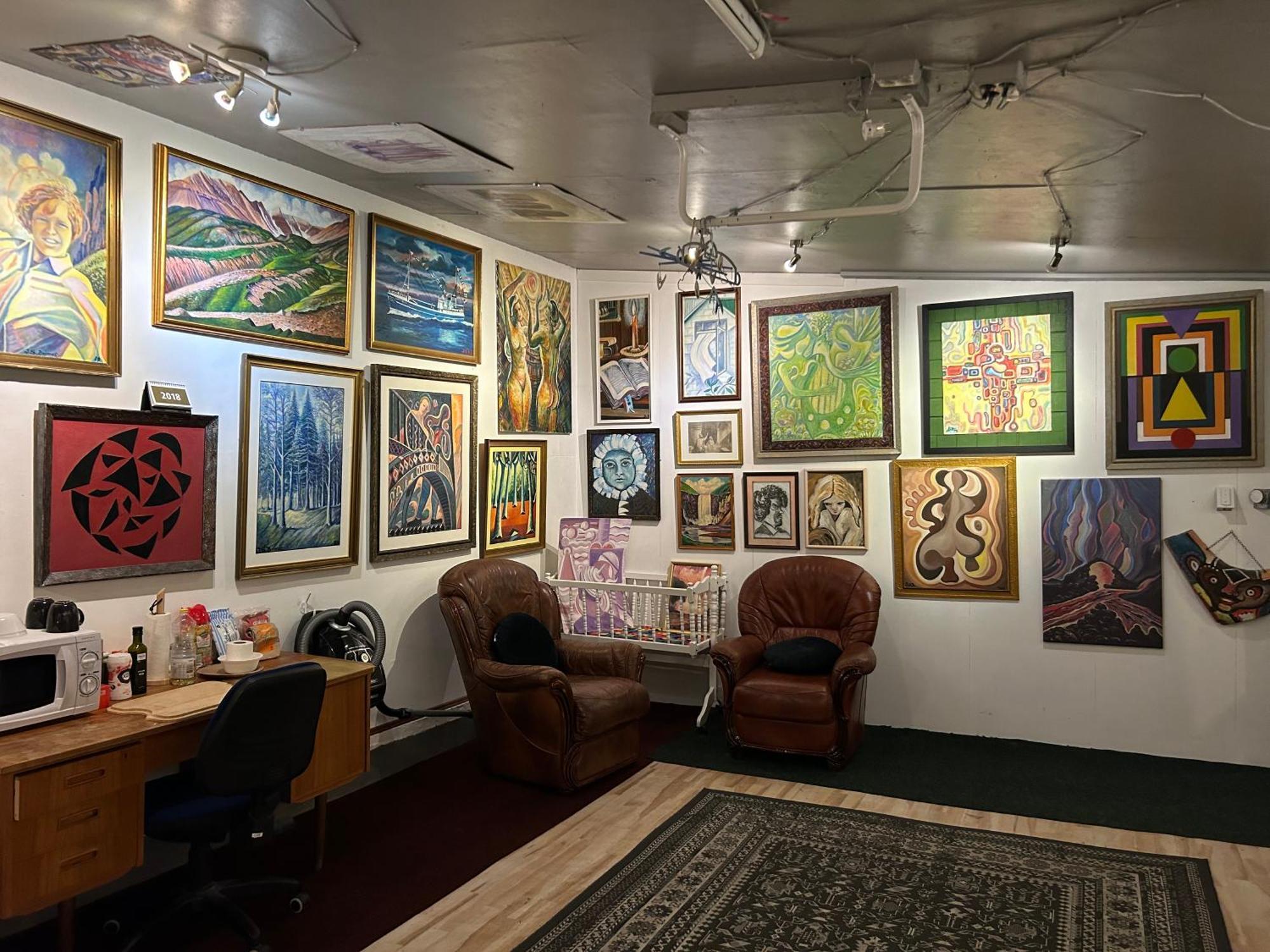 Brimarsbru Sleep Inn-Art Gallery Njarthvik المظهر الخارجي الصورة